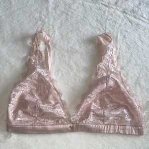 Black Victoria’s Secret Bralette S-DD